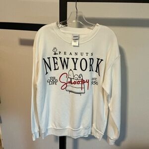 Peanuts Women's White New York Snoopy Sweater